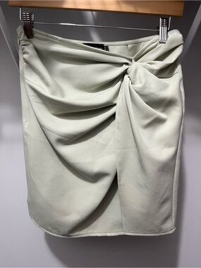 PrettyLittleThing Sage Twist-Front Mini Skirt